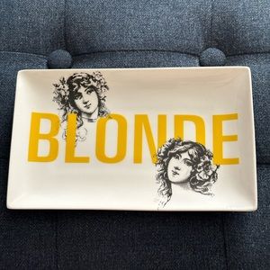 Crate and Barrel Blonde Ale Appetizer Plate